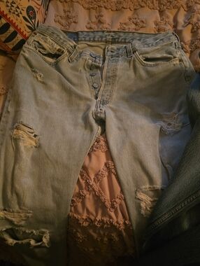 Vintage Levi 501s Made In US- Have A Few Pairs 28-29w If Interested Will Post